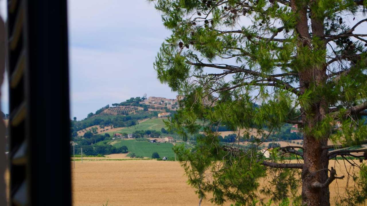 Montecosaro  B&B Armonia المظهر الخارجي الصورة